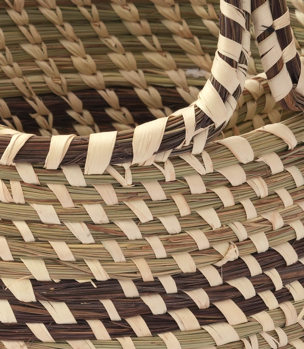 basket-with-partition