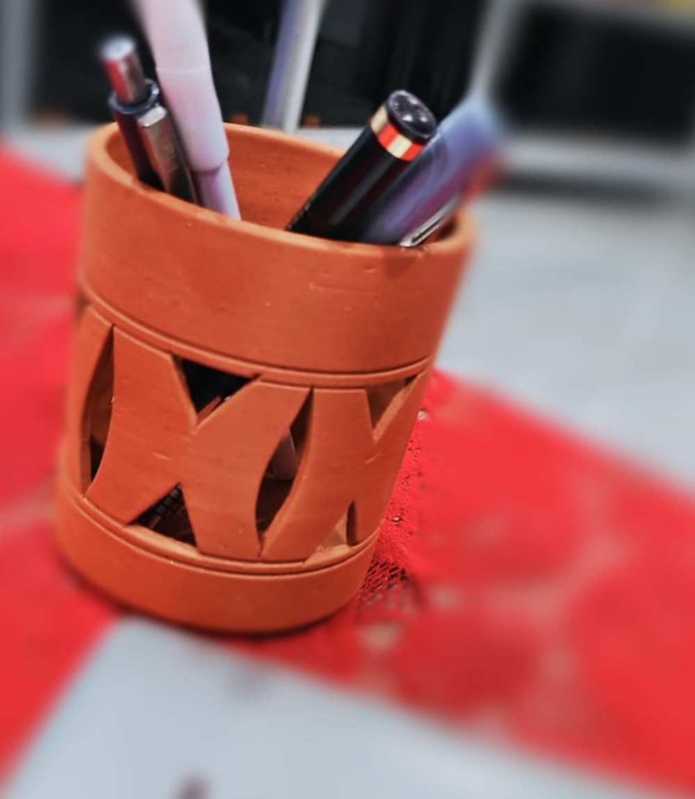terracotta pen stand