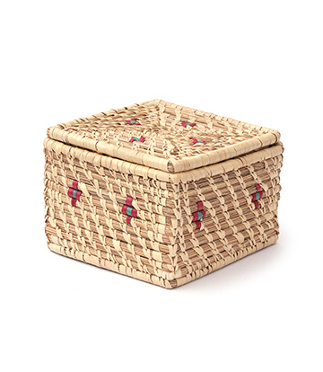 hand-woven-gift-box-with-lid-sq